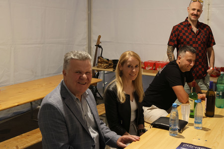 Cerkniška noč nagovor župana in koncert skupine Tabu 03 Foto Ljubo Vukelič